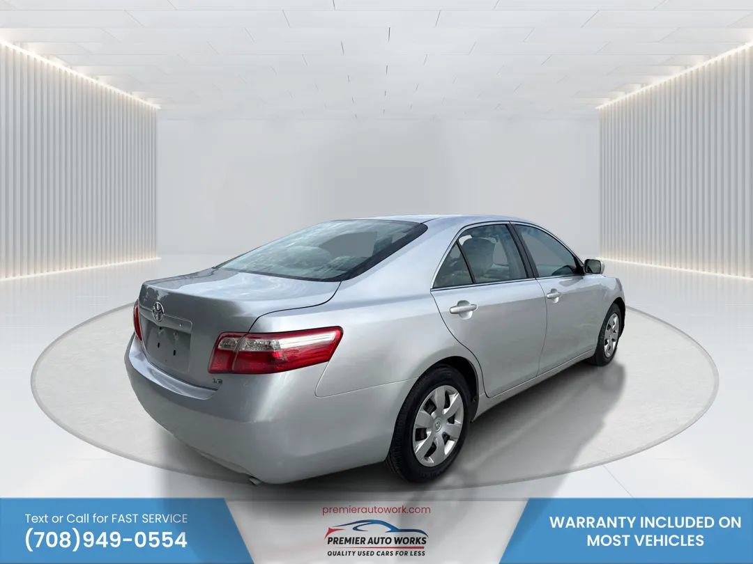 Used 2009 Toyota Camry XLE FWD image 4