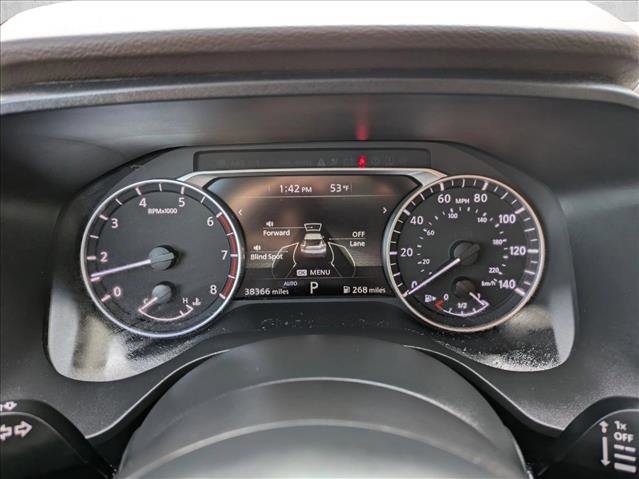 Used 2023 Nissan Rogue S image 12