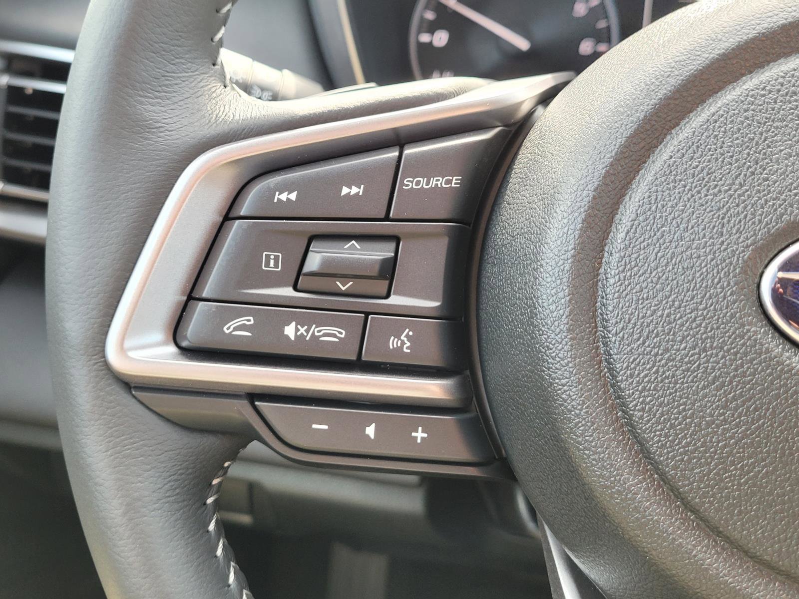 New 2025 Subaru Legacy Limited image 8