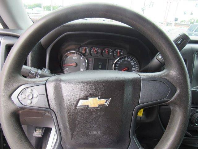 Used 2018 Chevrolet Silverado 1500 Custom w/ Custom Convenience Package AWD/4WD image 36