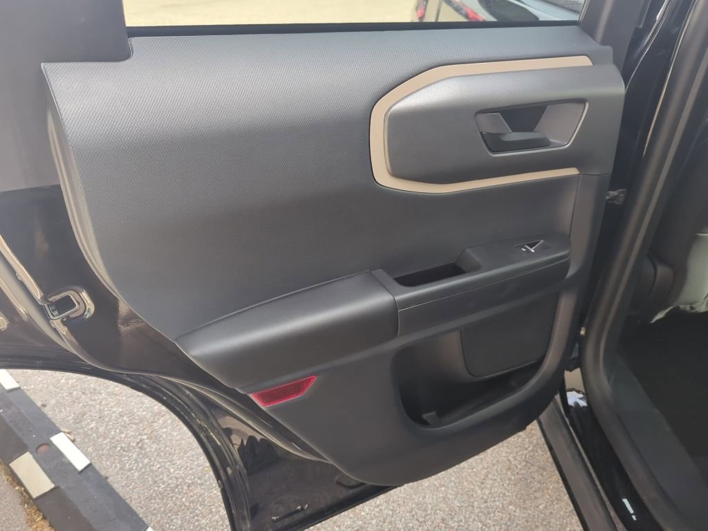 Used 2025 Ford Bronco Sport Big Bend image 16