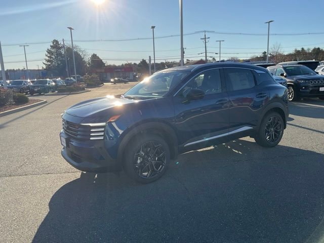 New 2026 Nissan Kicks SR image 3