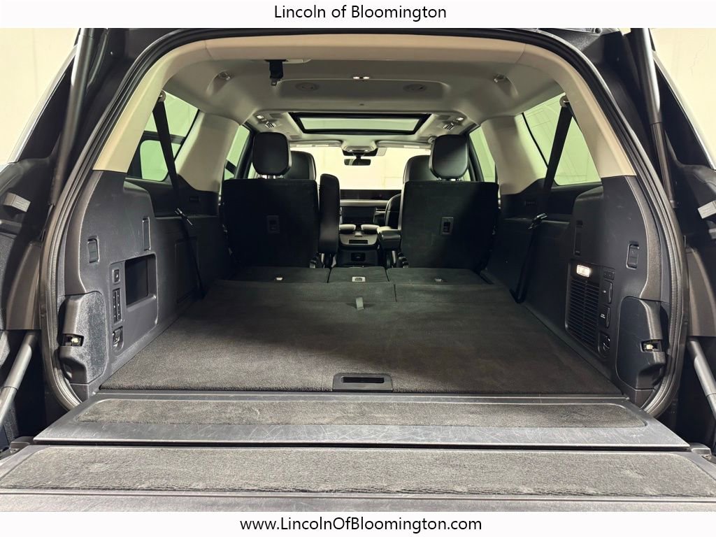 Used 2025 Lincoln Navigator L Reserve image 60