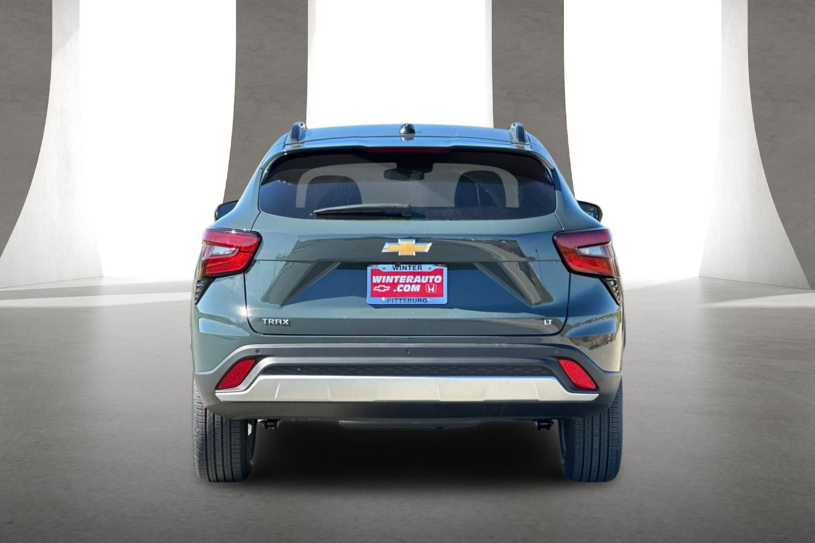 New 2026 Chevrolet Trax LT w/ Driver Confidence Package FWD image 5