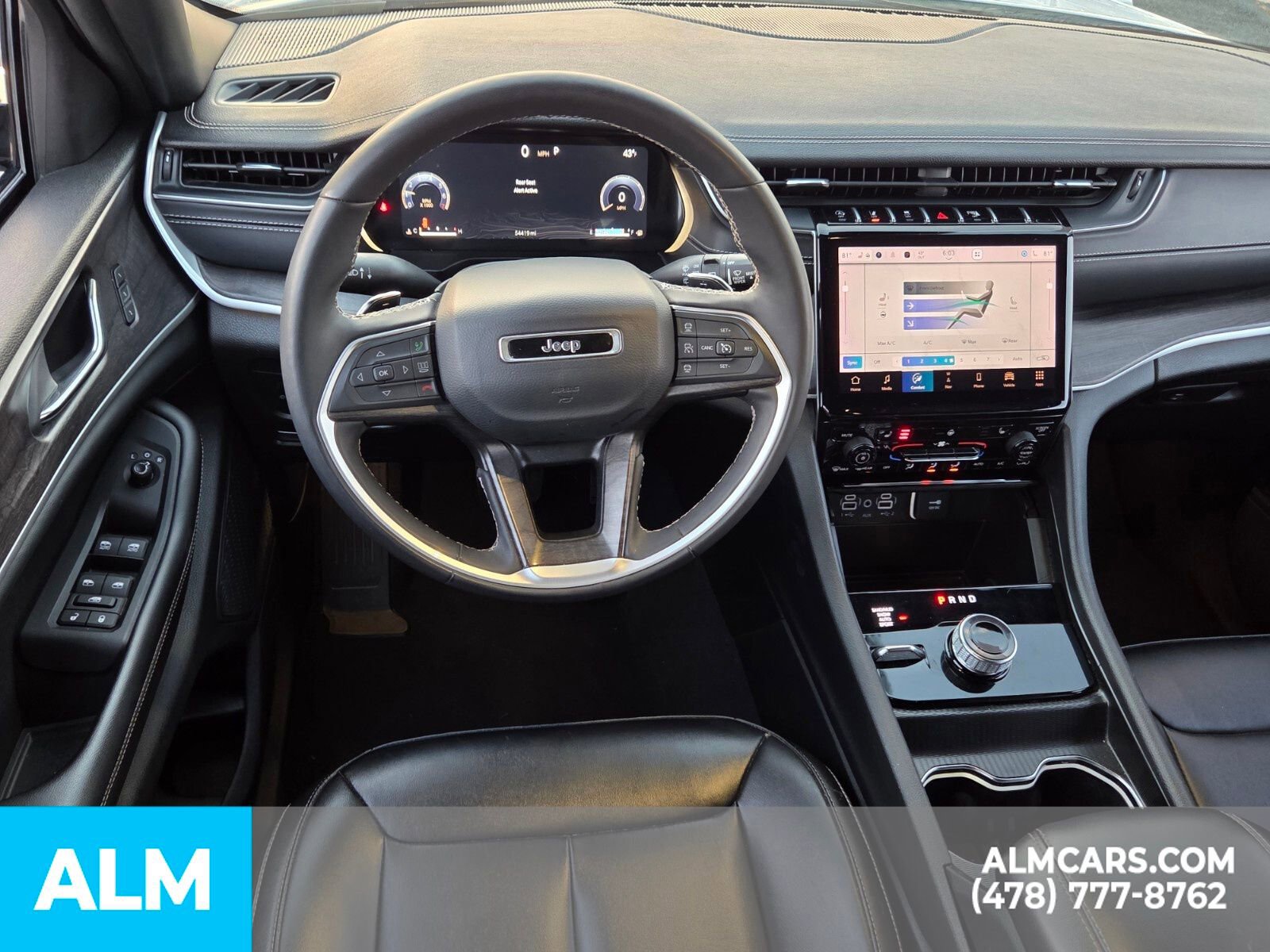 Used 2024 Jeep Grand Cherokee Limited image 6