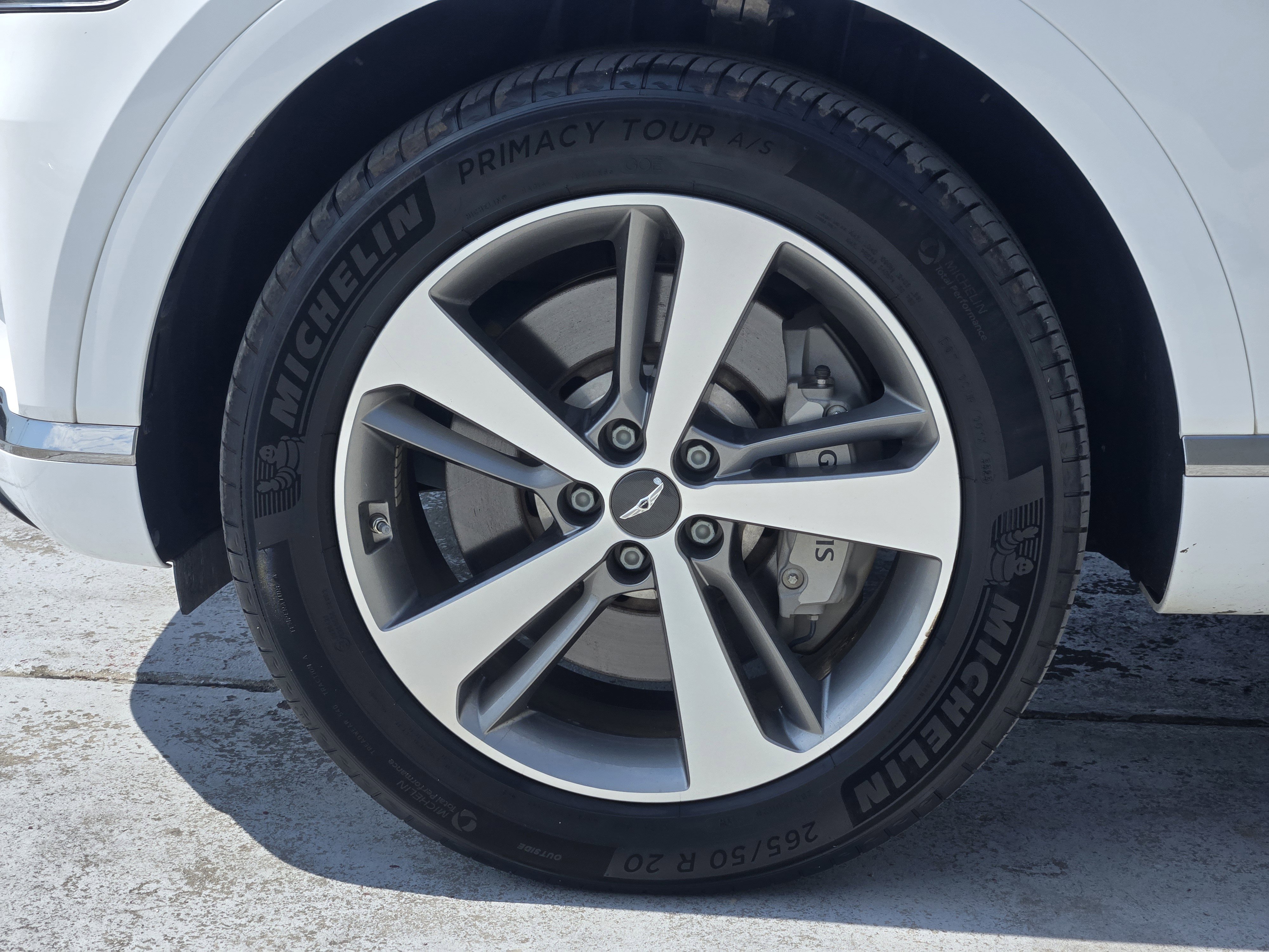 Used 2024 Genesis GV80 3.5T image 15