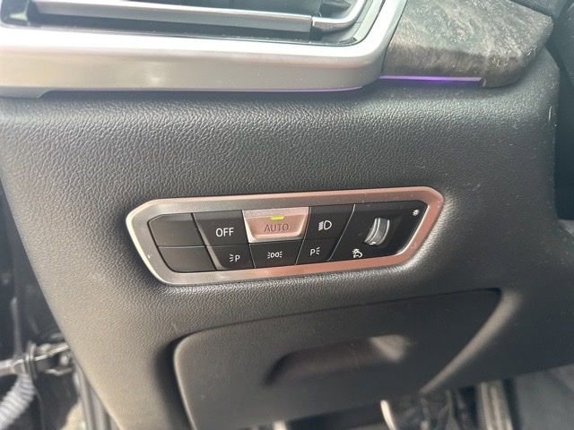 Used 2022 BMW X5 xDrive45e w/ M Sport Package AWD/4WD image 7