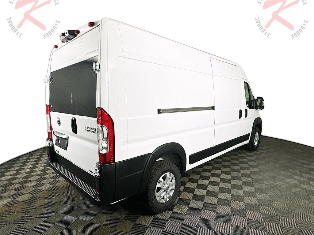 New 2026 RAM ProMaster 2500 w/ Quick Order Package 22G SLT image 7