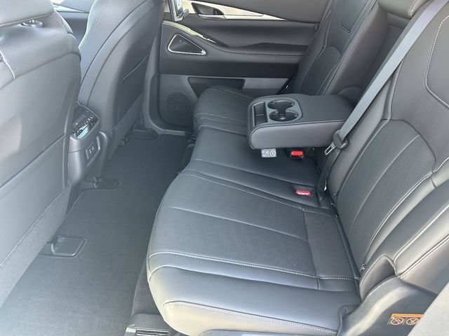 New 2027 INFINITI QX60 Luxe FWD image 19