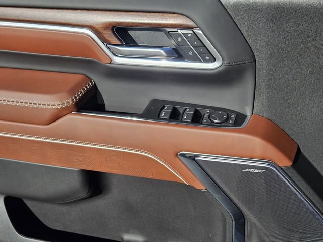 New 2026 GMC Sierra 3500 Denali Ultimate AWD/4WD image 17