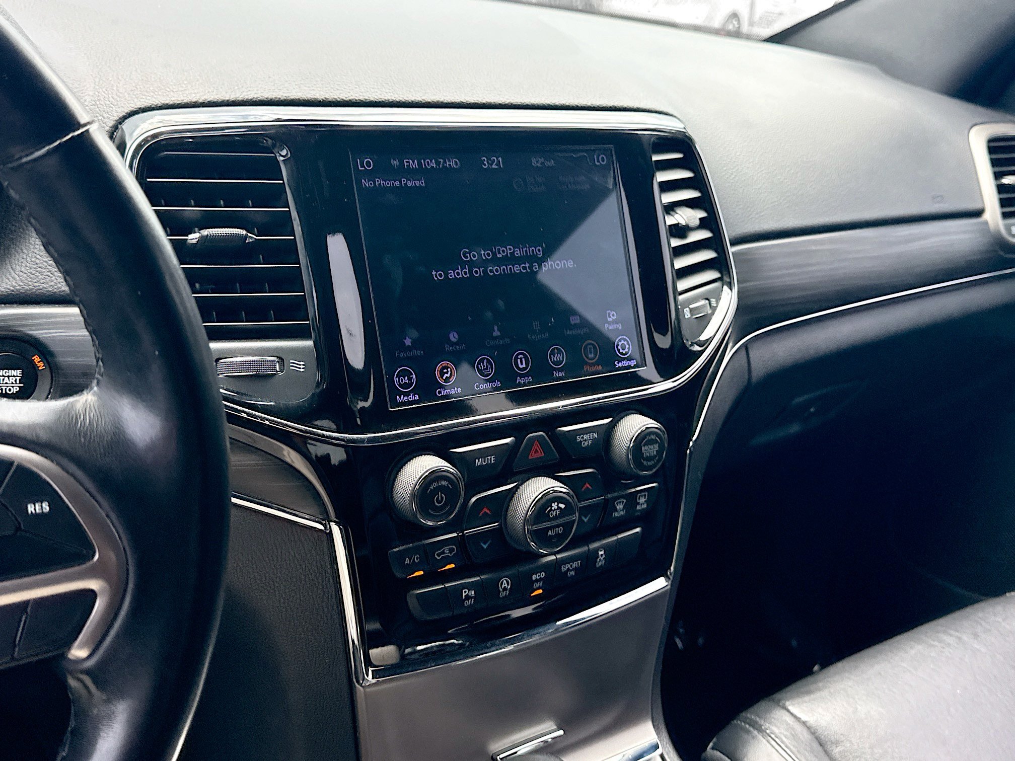 Used 2020 Jeep Grand Cherokee Limited RWD image 28