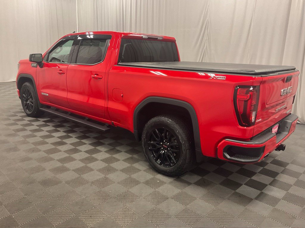 Used 2023 GMC Sierra 1500 Elevation w/ X31 Off-Road Package AWD/4WD image 8