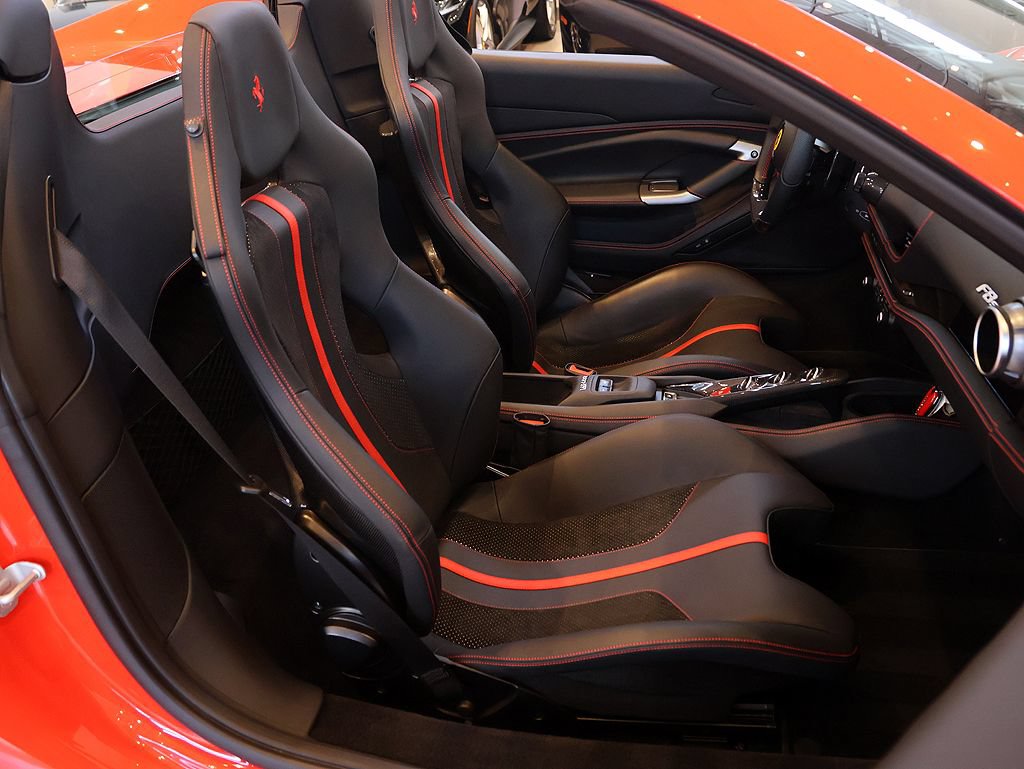 Certified 2023 Ferrari F8 Tributo RWD image 26