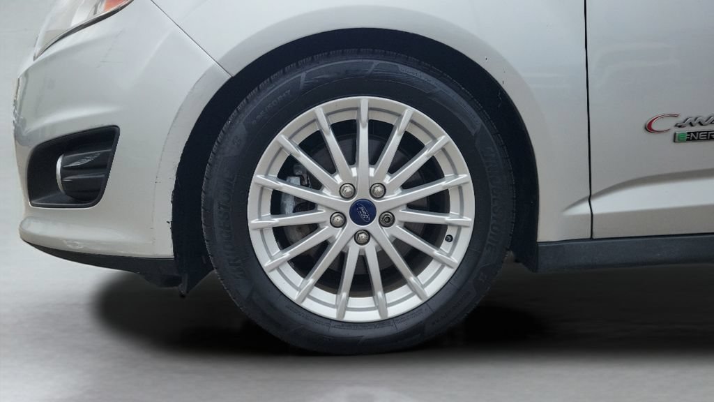 Used 2015 Ford C-MAX Energi SEL w/ Equipment Group 302A FWD image 25