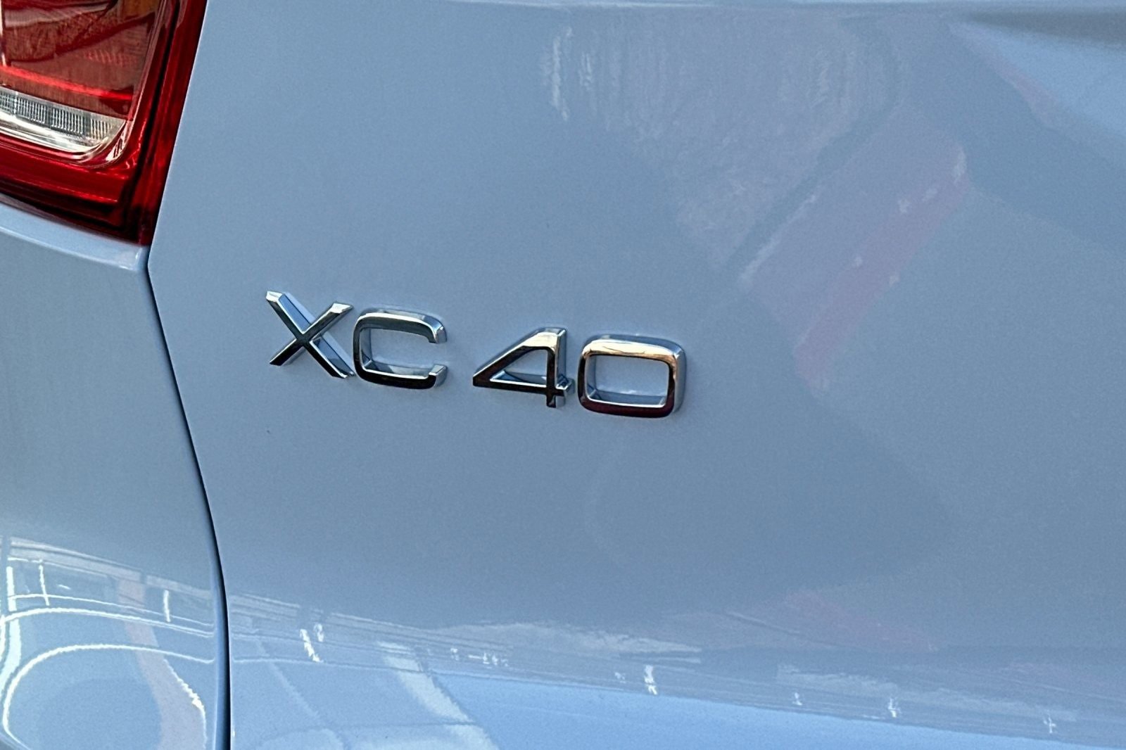New 2026 Volvo XC40 B5 Plus w/ Protection Package Premier image 12