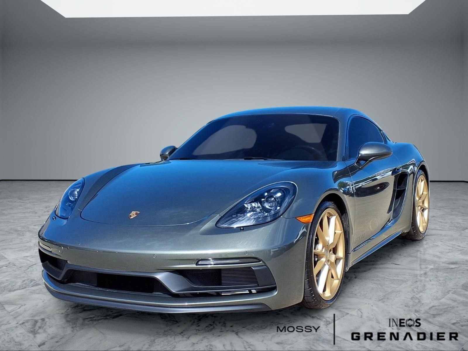 Used 2025 Porsche 718 Cayman GTS RWD image 4