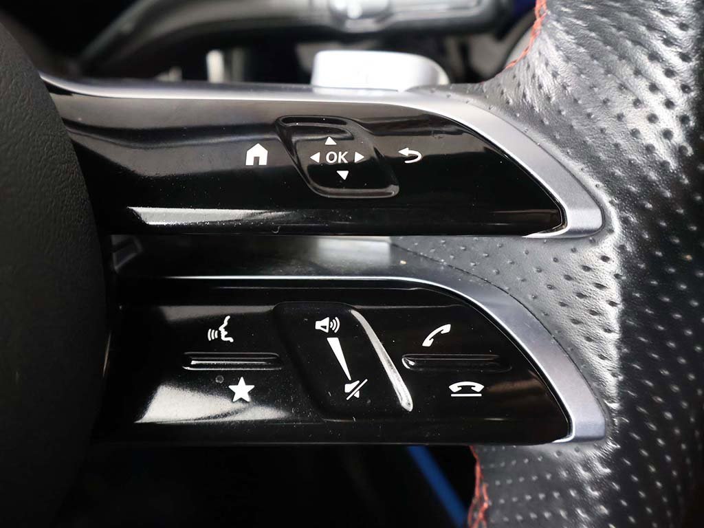 Used 2024 Mercedes-Benz GLA 250 4MATIC image 42