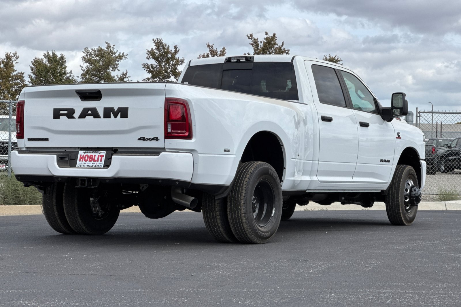 New 2027 RAM 3500 Big Horn AWD/4WD image 3
