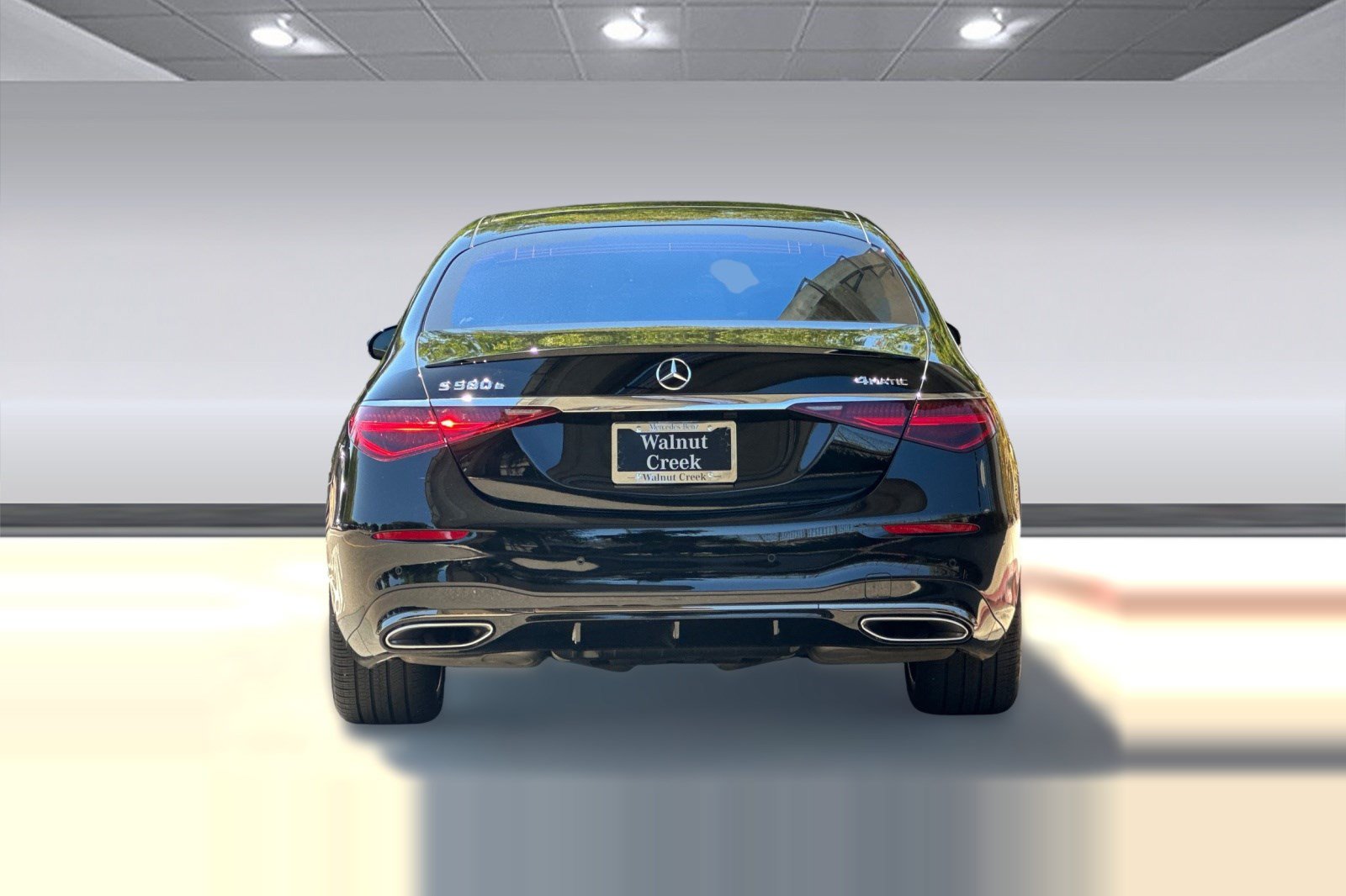 Used 2025 Mercedes-Benz S 580e 4MATIC Sedan image 9