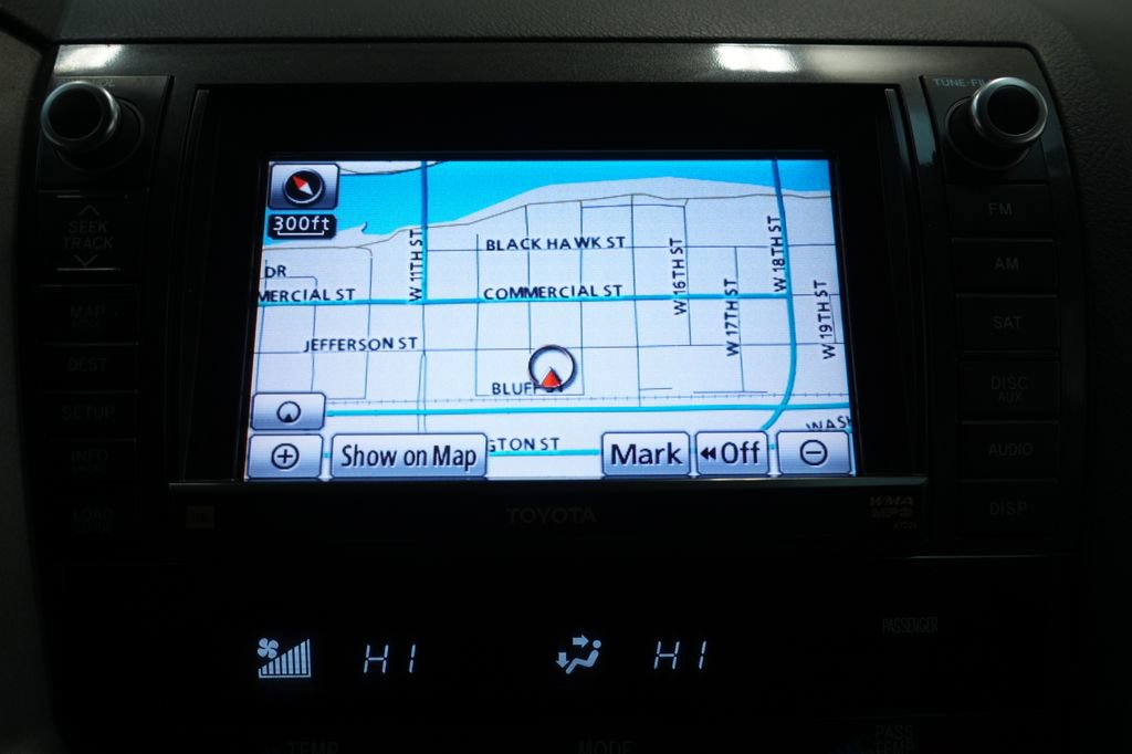 Used 2012 Toyota Tundra Limited w/ Memory Pkg image 34