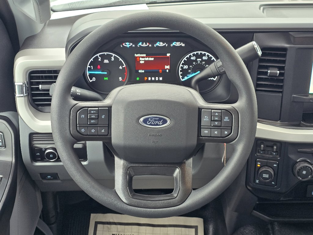 New 2025 Ford F250 XL w/ FX4 Off-Road Package image 14