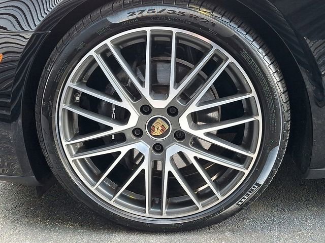 Certified 2023 Porsche Panamera 4 Platinum Edition image 15