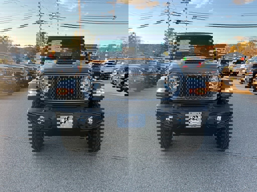 New 2026 Jeep Gladiator Sport image 2