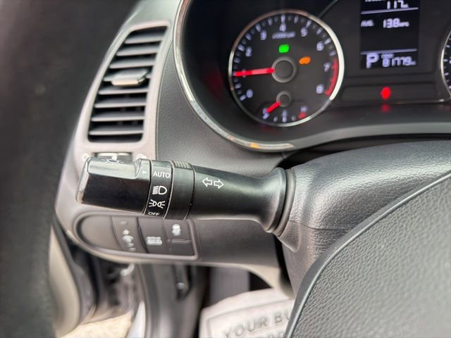 Used 2016 Kia Forte LX w/ LX Popular Plus Package image 23