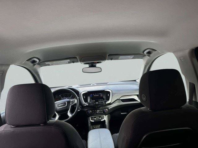 Used 2022 GMC Terrain SLE w/ Driver Convenience Package FWD image 50