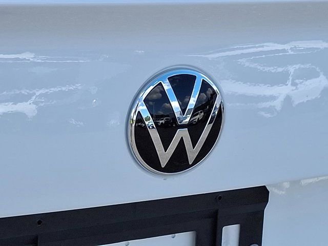 Certified 2024 Volkswagen Jetta Sport image 35