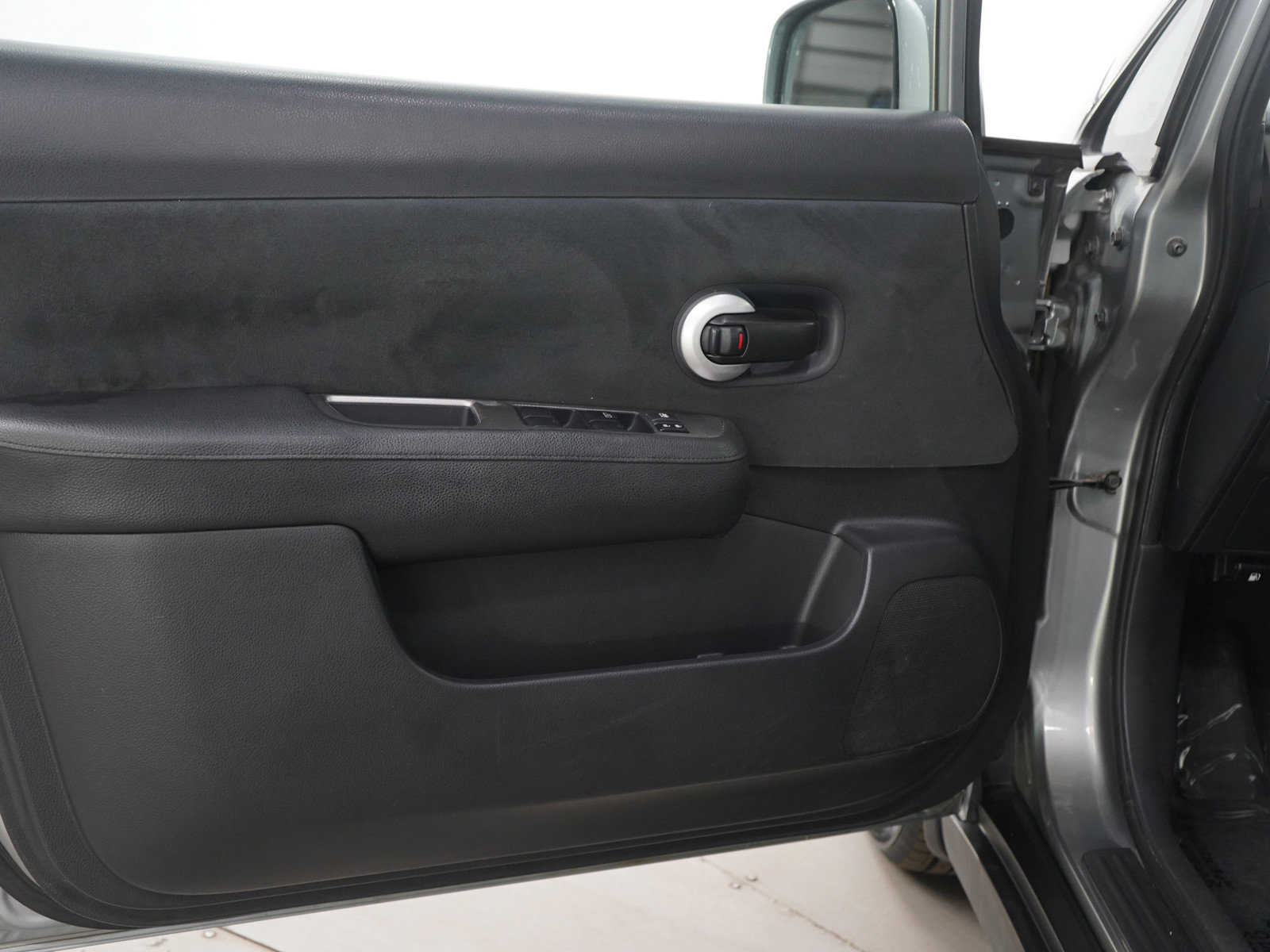 Used 2009 Nissan Versa 1.8 S w/ PWR Pkg image 18