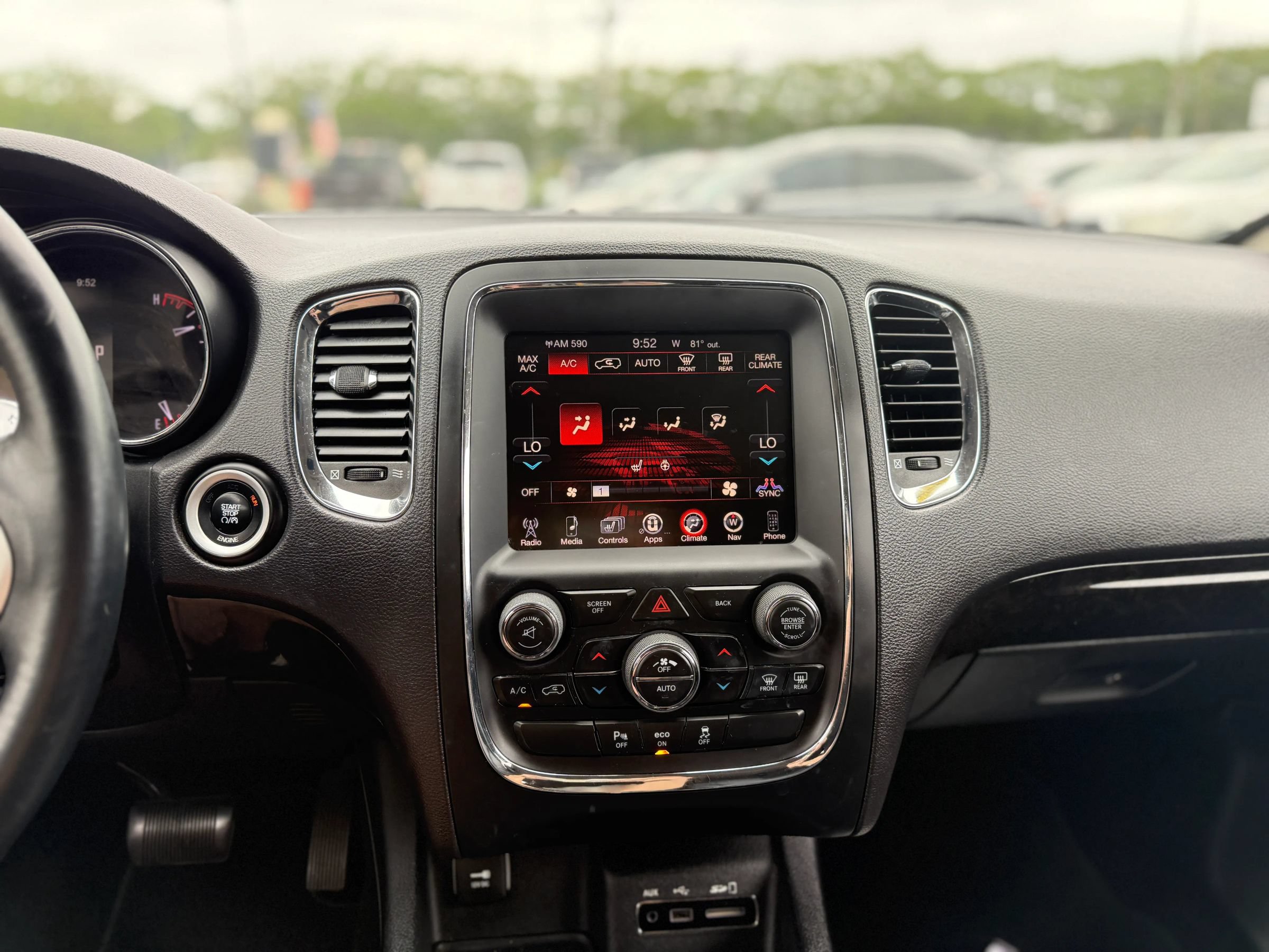 Used 2014 Dodge Durango Limited w/ Premium Group AWD/4WD image 30