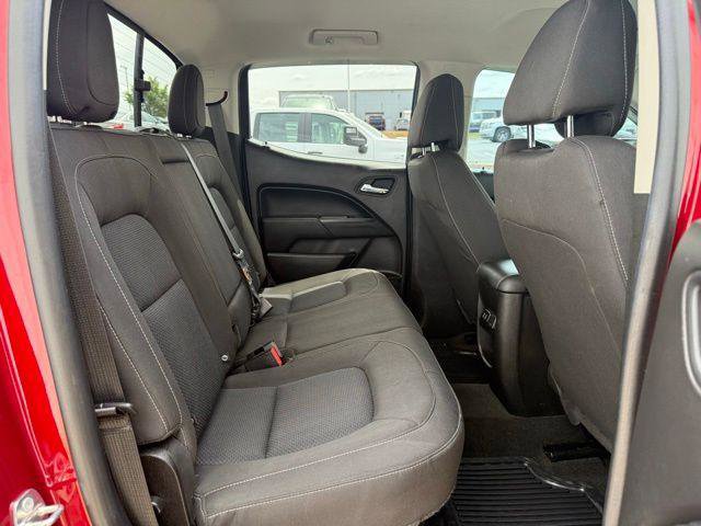 Used 2018 Chevrolet Colorado LT w/ LT Convenience Package AWD/4WD image 4