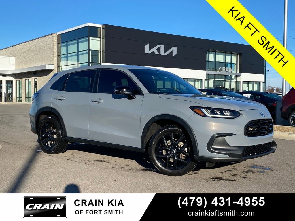 Used 2023 Honda HR-V Sport image 1