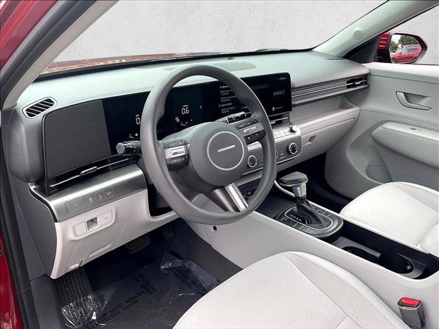 Used 2024 Hyundai Kona SE FWD image 14