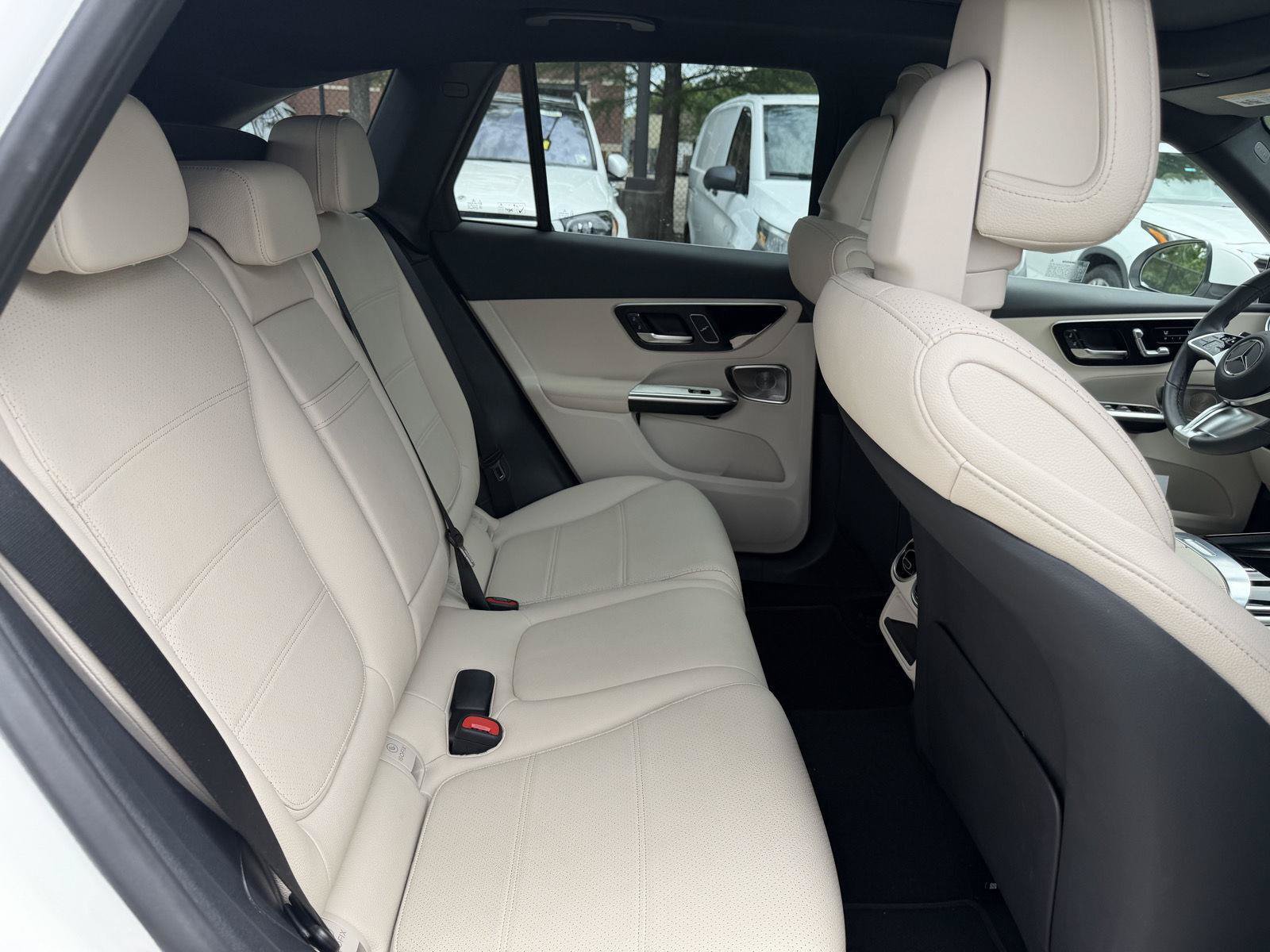 Certified 2026 Mercedes-Benz GLC 300 image 26