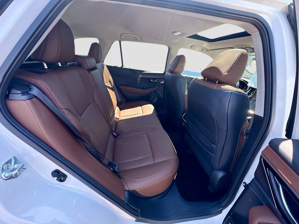 Certified 2025 Subaru Outback Touring w/ Tech Package 3 AWD/4WD image 29