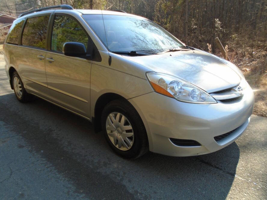 Used 2008 Toyota Sienna LE image 3