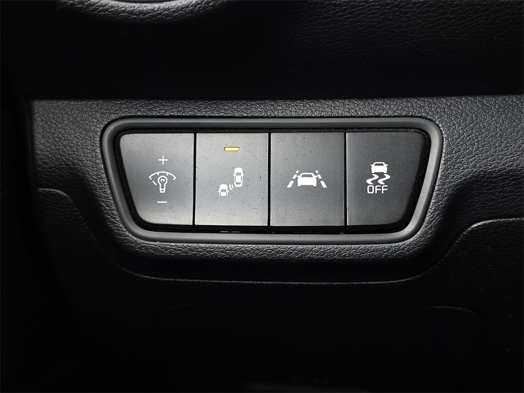 Used 2021 Kia Forte GT-Line image 24