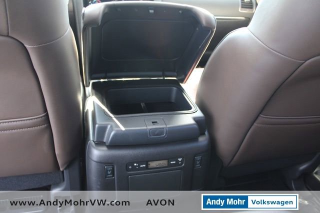 Used 2024 Nissan Armada Platinum w/ Captain's Chairs Package image 30