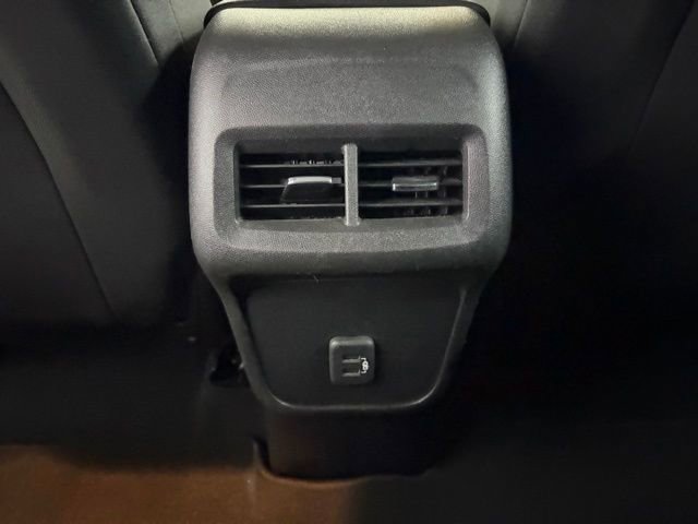 Used 2022 Chevrolet Equinox LT image 26