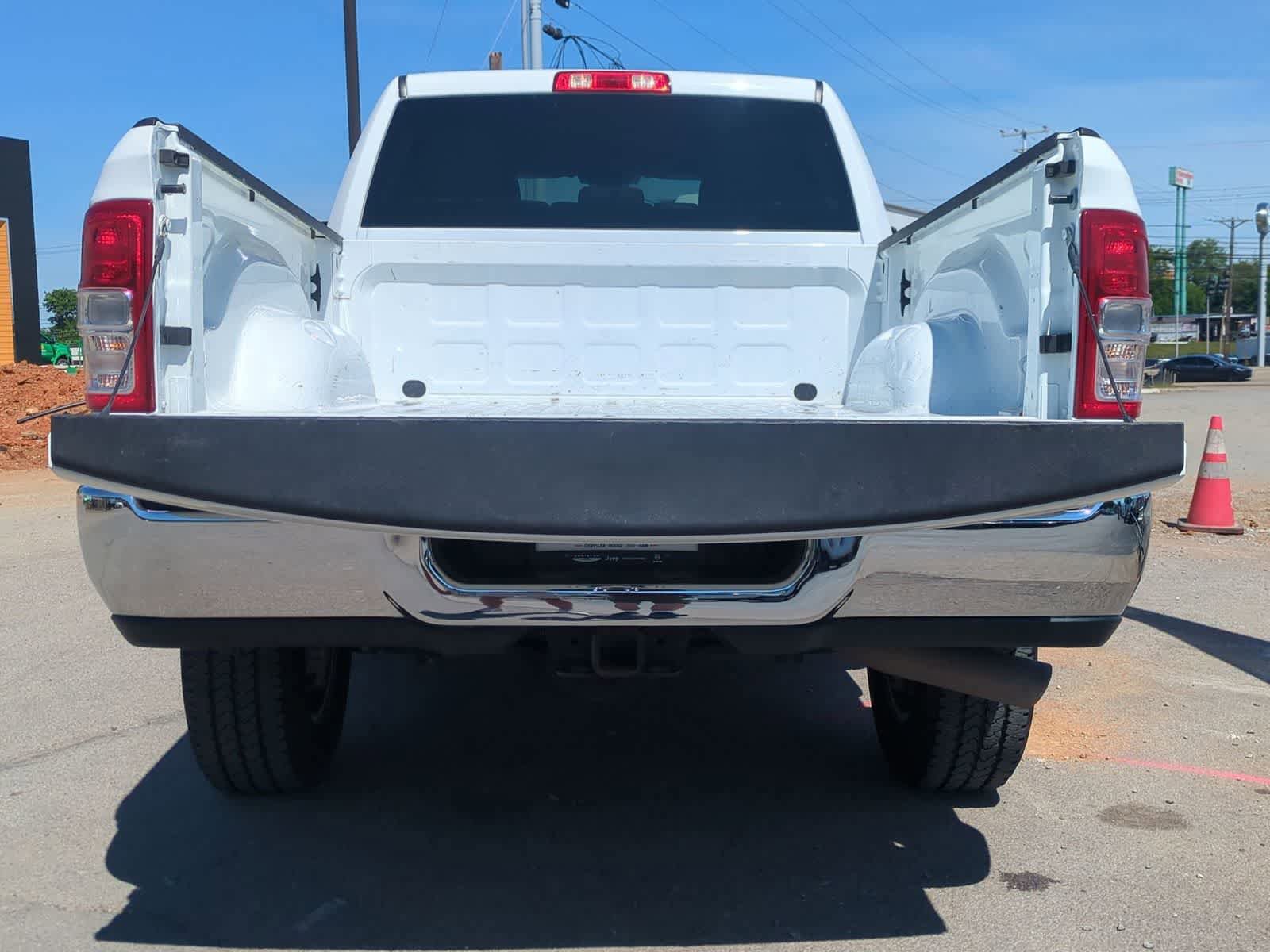 Certified 2024 RAM 2500 Big Horn AWD/4WD image 32