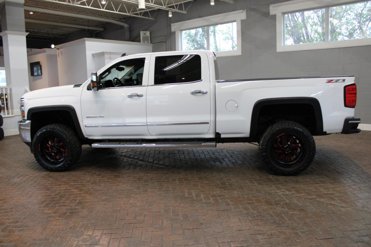 Used 2016 Chevrolet Silverado 2500 LTZ w/ LTZ Plus Package AWD/4WD image 4