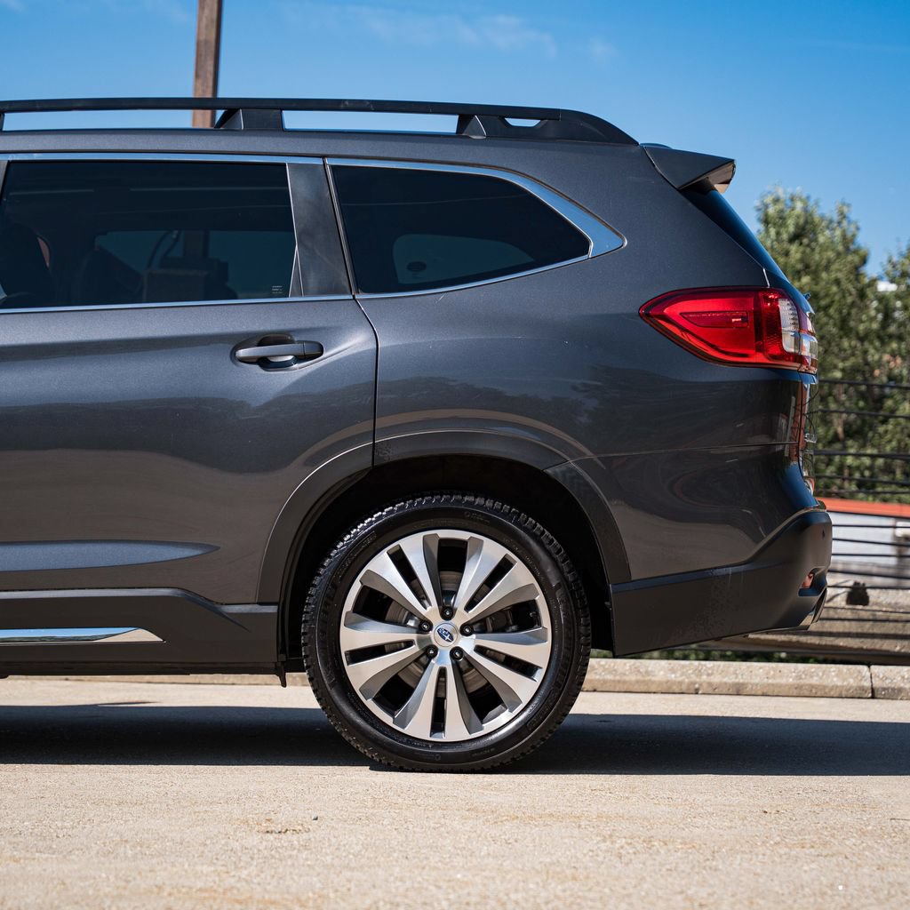 Used 2019 Subaru Ascent Limited AWD/4WD image 4