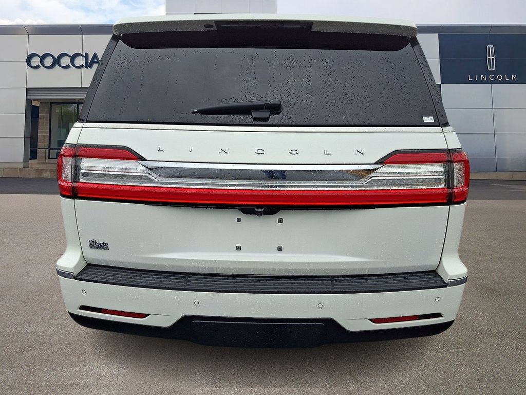 Certified 2020 Lincoln Navigator Reserve w/ Equipment Group 201A Reserve AWD/4WD image 5