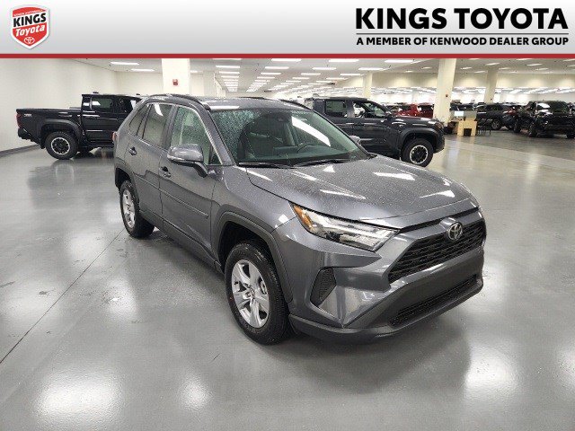 New 2025 Toyota RAV4 XLE