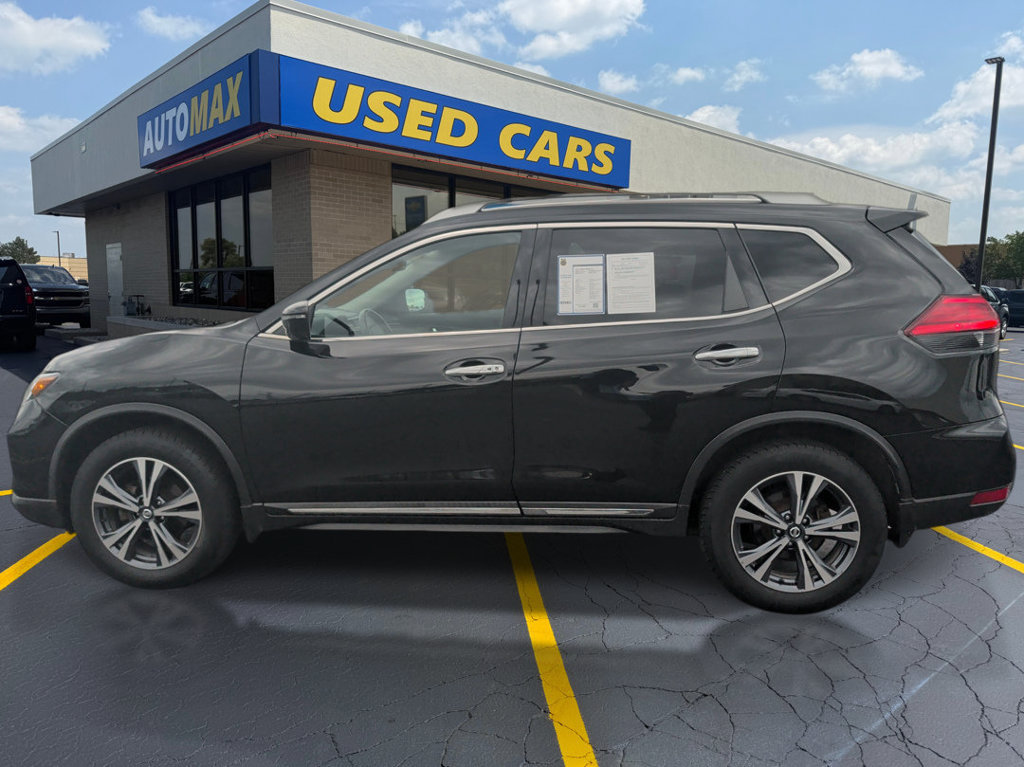 Used 2017 Nissan Rogue SL w/ SL Premium Package AWD/4WD image 8