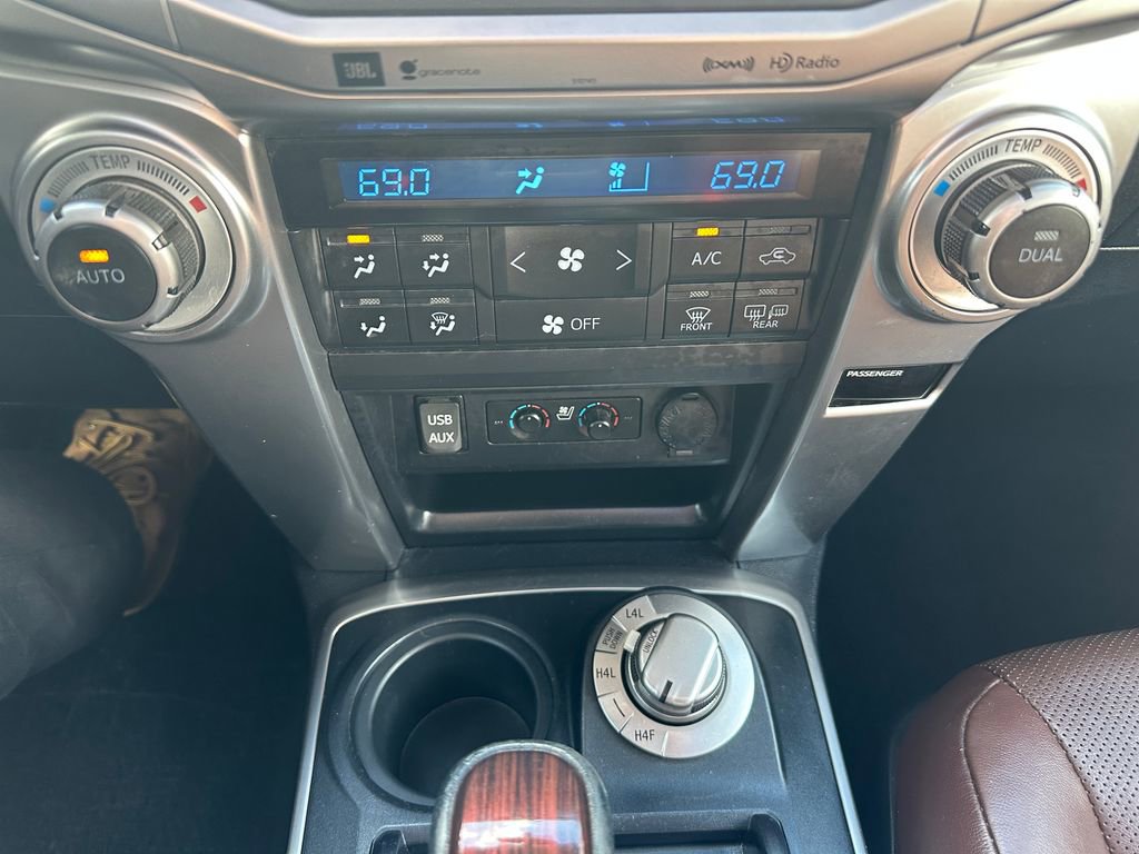 Used 2016 Toyota 4Runner Limited image 16