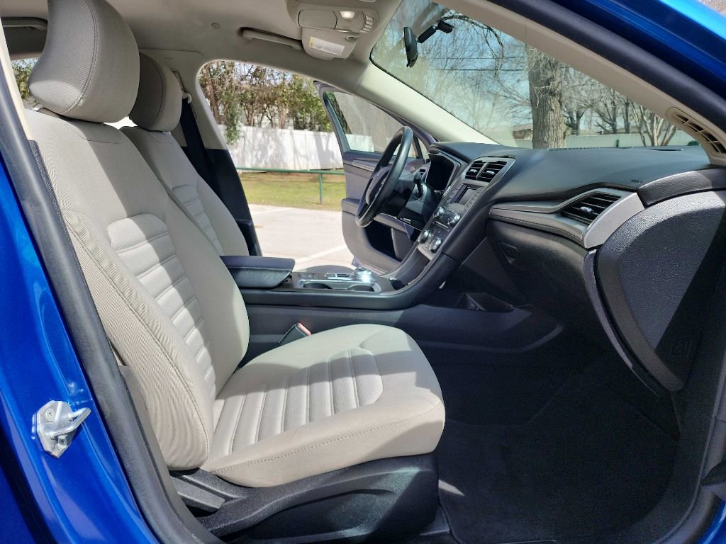Used 2018 Ford Fusion S image 34