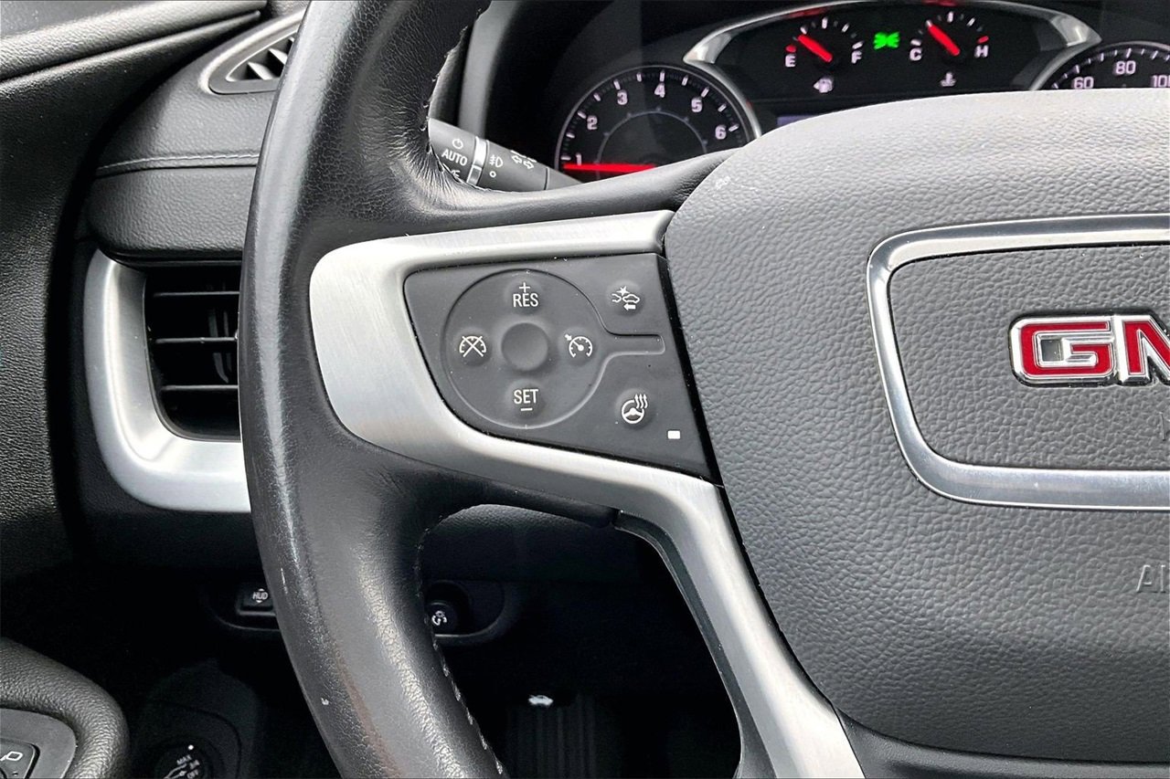 Used 2022 GMC Terrain SLT w/ Infotainment Package II image 28